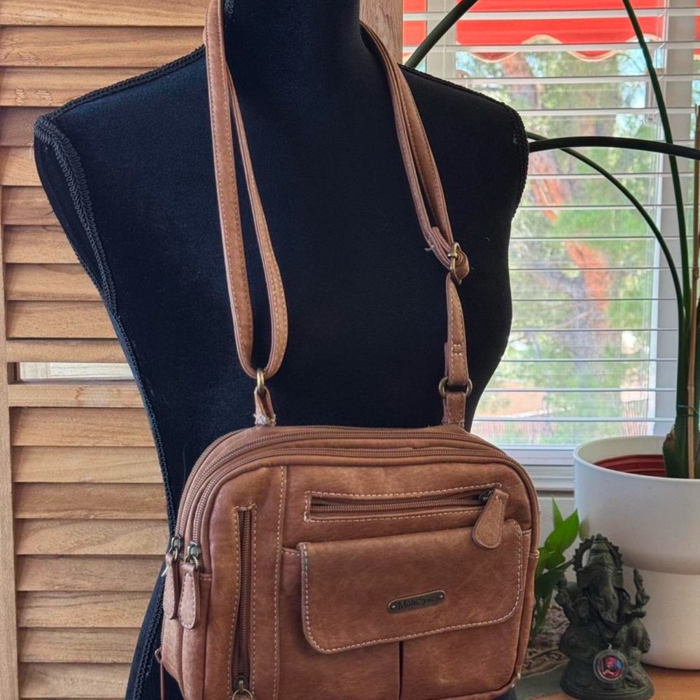 Classic Brown Crossbody Shoulder Bag - Unbranded